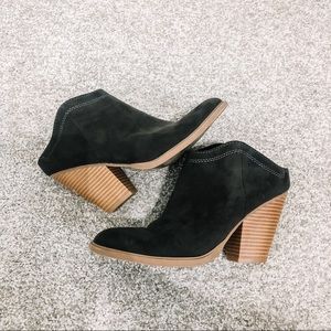 Booties with heel!